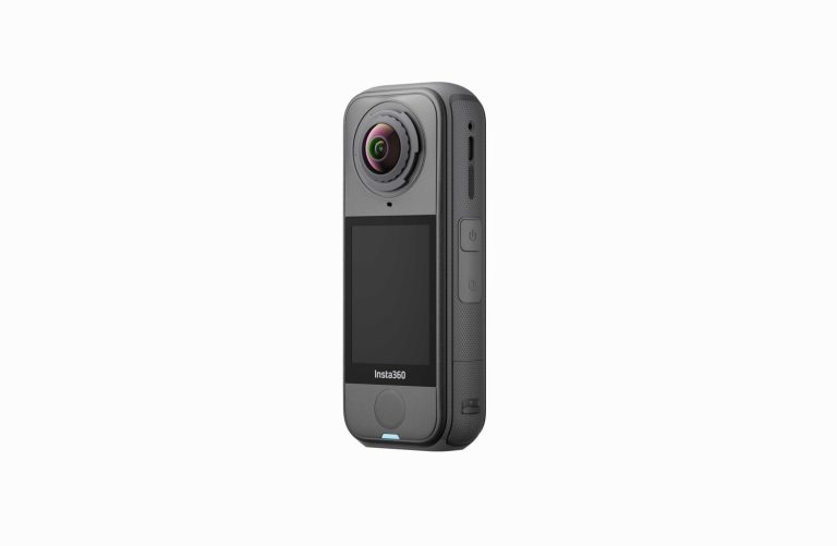 Insta360 X4 Air Starter Bundle — Black