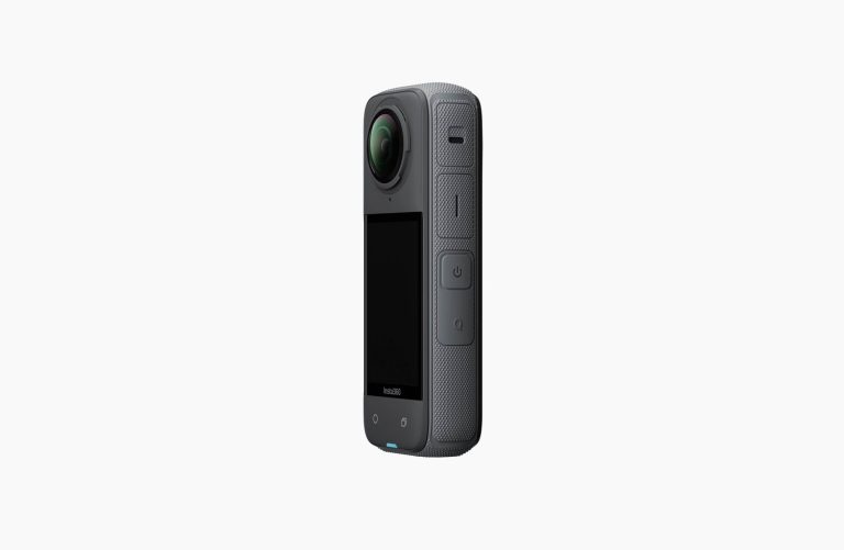 Insta360 X4 Standard Bundle