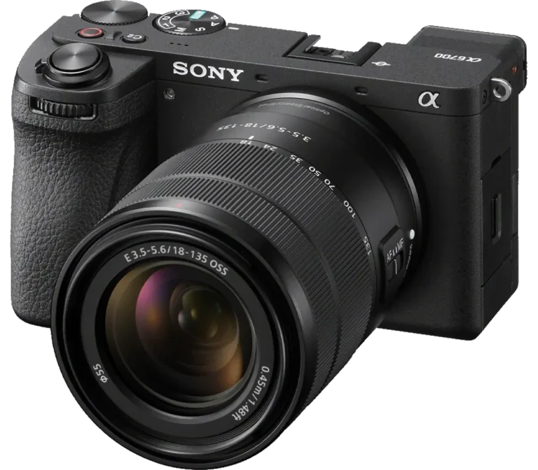 Sony Alpha 6700 Kit 18-135mm Black