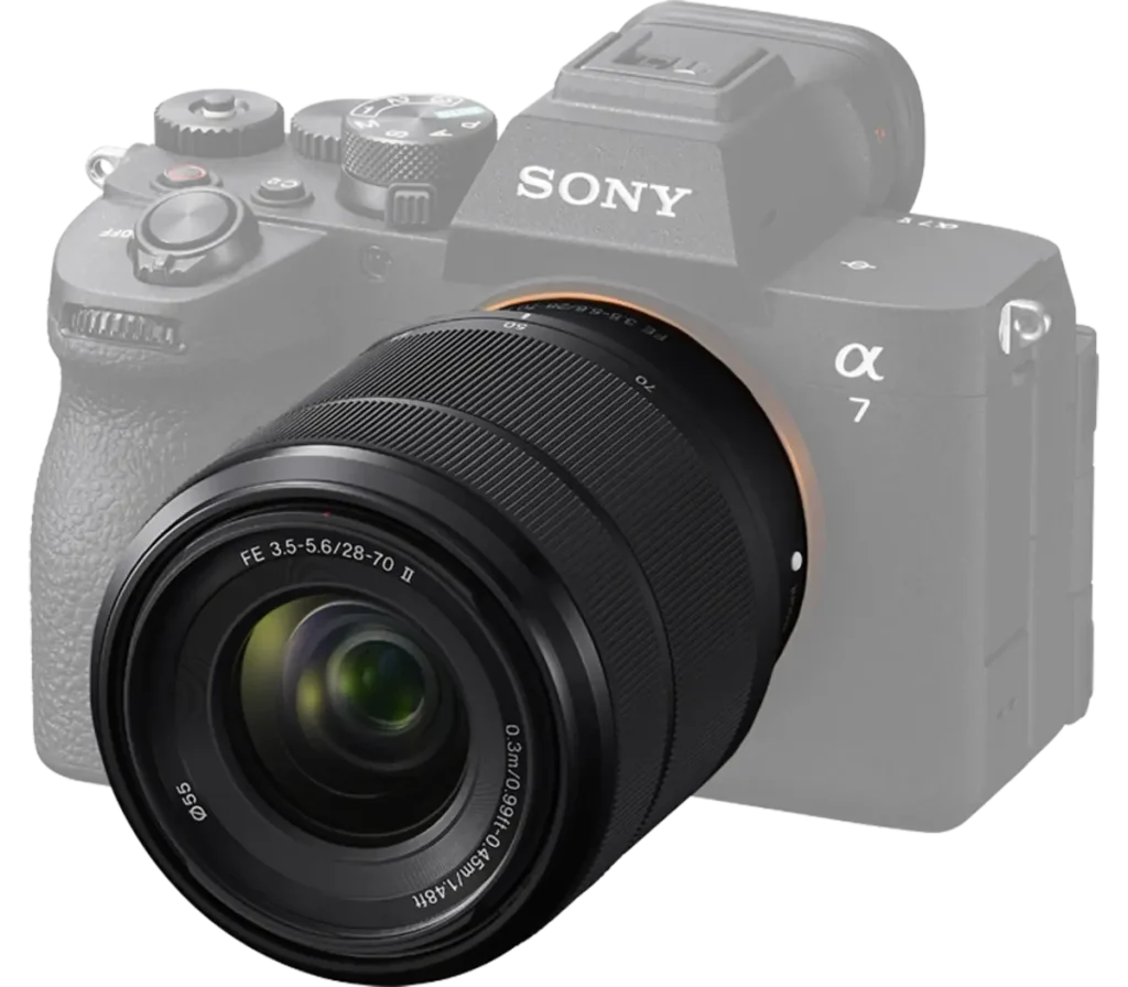 Sony FE 28-70mm f/3.5-5.6 OSS II